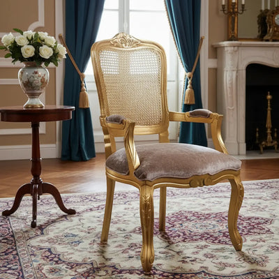 Cadeira Luis XV II Entalhada com Braço e Encosto em Tela - Dourada + Cores