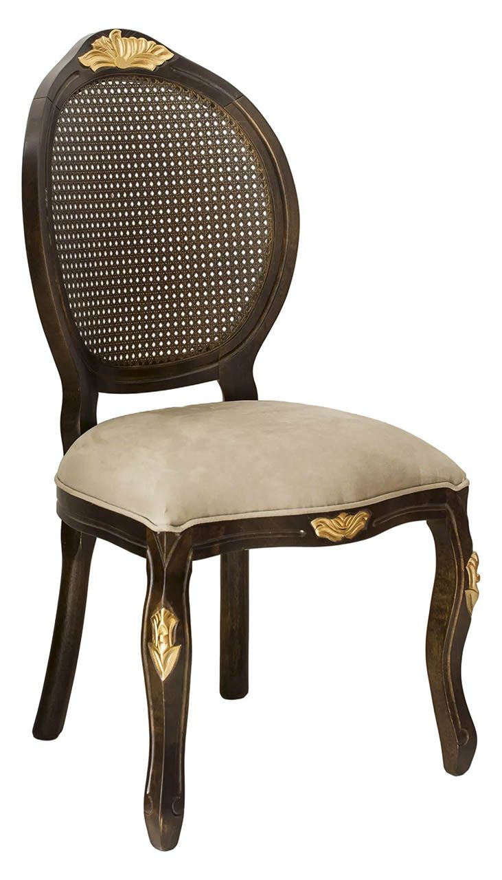 Cadeira Medalhão IV Entalhada com Tela - Verniz Capuccino e Detalhes Dourados + Cores