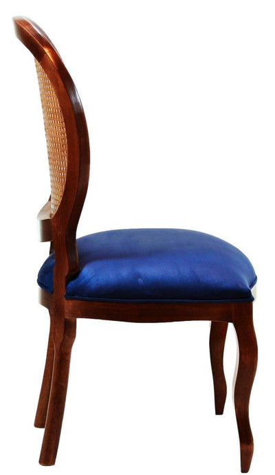 Cadeira Medalhão III Lisa com Encosto em Tela - Imbuia e Suede Azul + Cores