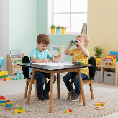 Conjunto Infantil Colorido Mesa com 1 a 4 Cadeiras Coelho Preto e Madeira + Cores