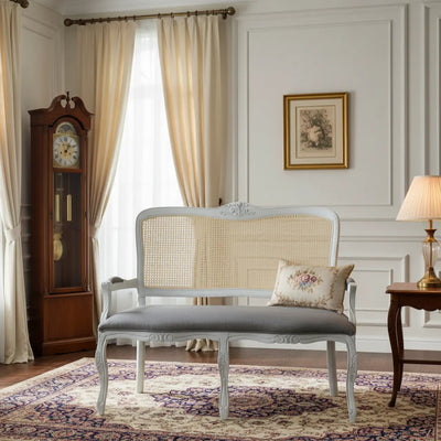 Namoradeira Entalhada Luis XV - Branca com Tela Natural + Cores