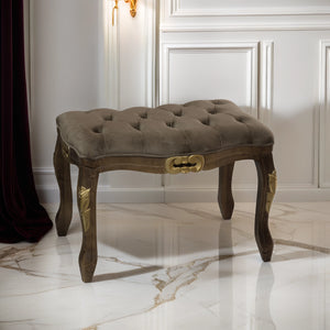 Puff Curvo Luis XV Entalhado Verniz Capuccino com Detalhes Dourados + Cores