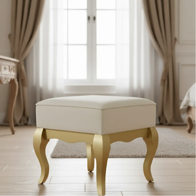 Puff Luis XV Quadrado Dourado e Suede Claro + Cores